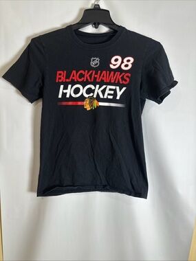 Fanatics Bedard Black Short Sleeve NHL Graphic Tee with Red Accents Men’s small